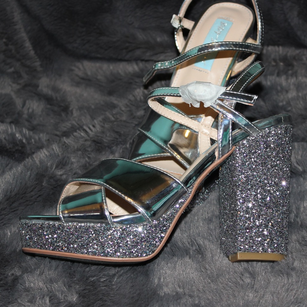 NWOT Betsey Johnson Metallic Silver/Glitter Heels